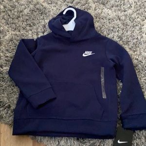 Nike sweatshirt sz 6 NWT